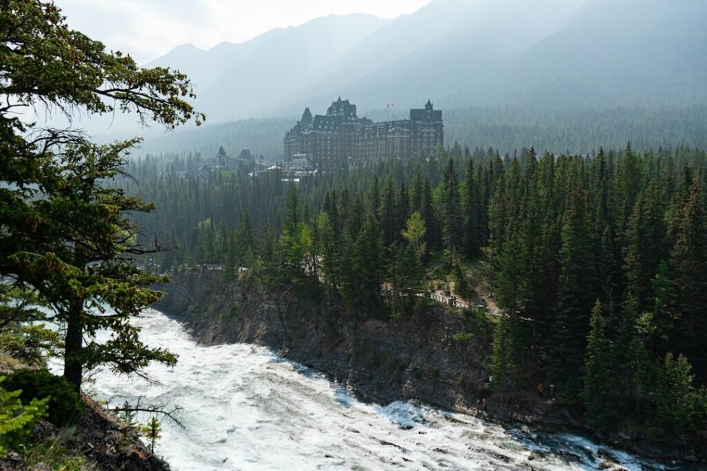 Working Holiday — Canada